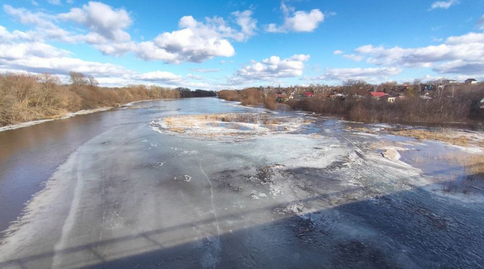 Паводок в Саратовской области: в зоне риска – 102 населенных пункта, заявил начальник управления региональной безопасности Юрий Юрин