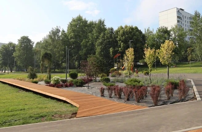 В поселках и селах Саратовской области обновят скверы и парки В поселках и селах Саратовской области обновят скверы и парки