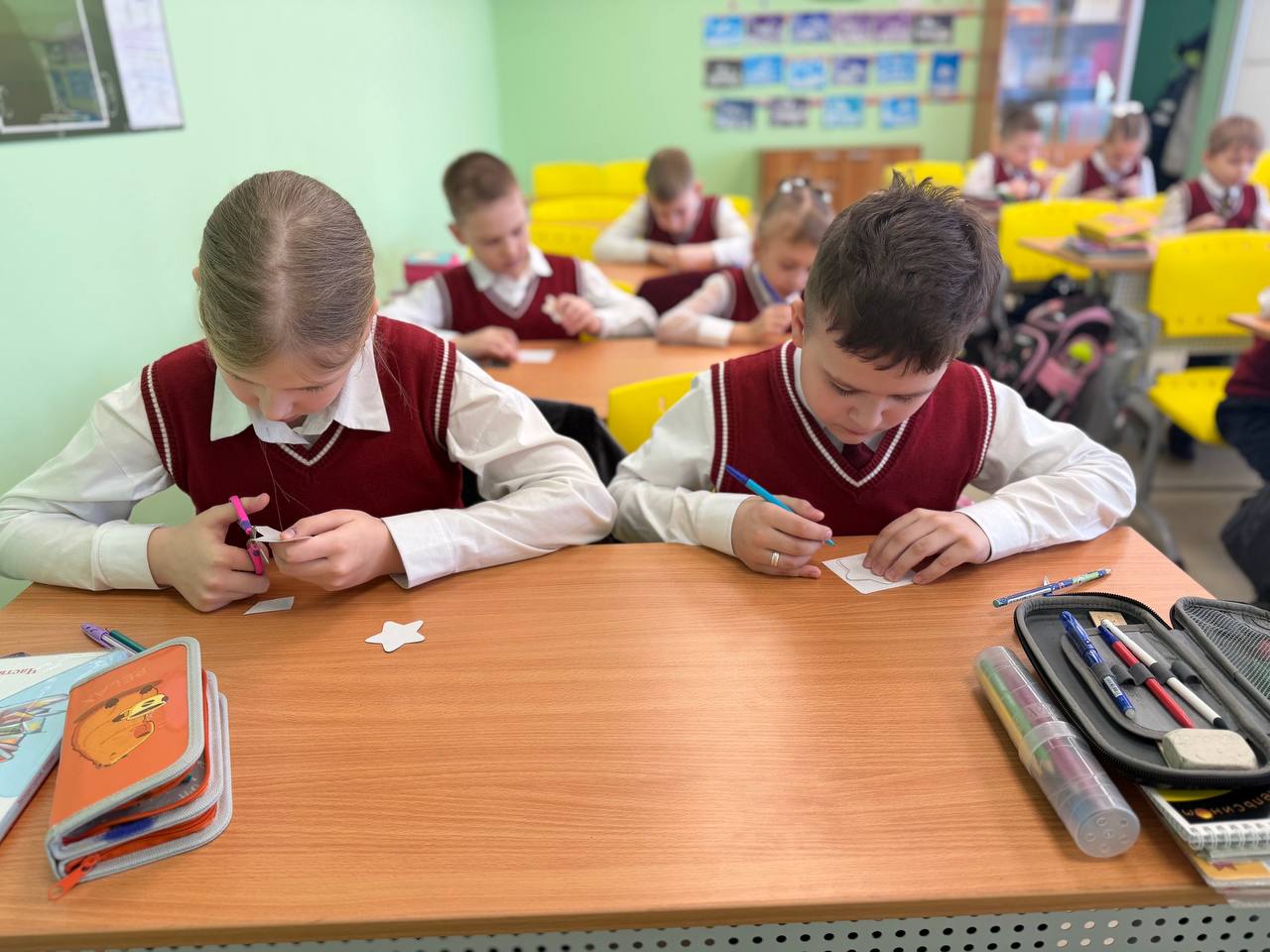 В Базарном Карабулаке сотрудники Госавтоинспекции напоминили школьникам о необходимости соблюдения Правил дорожного движения В Базарном Карабулаке сотрудники Госавтоинспекции напоминили школьникам о необходимости соблюдения Правил дорожного движения