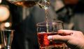 Как правильно запивать крепкие напитки: водка, самогон или коньяк?