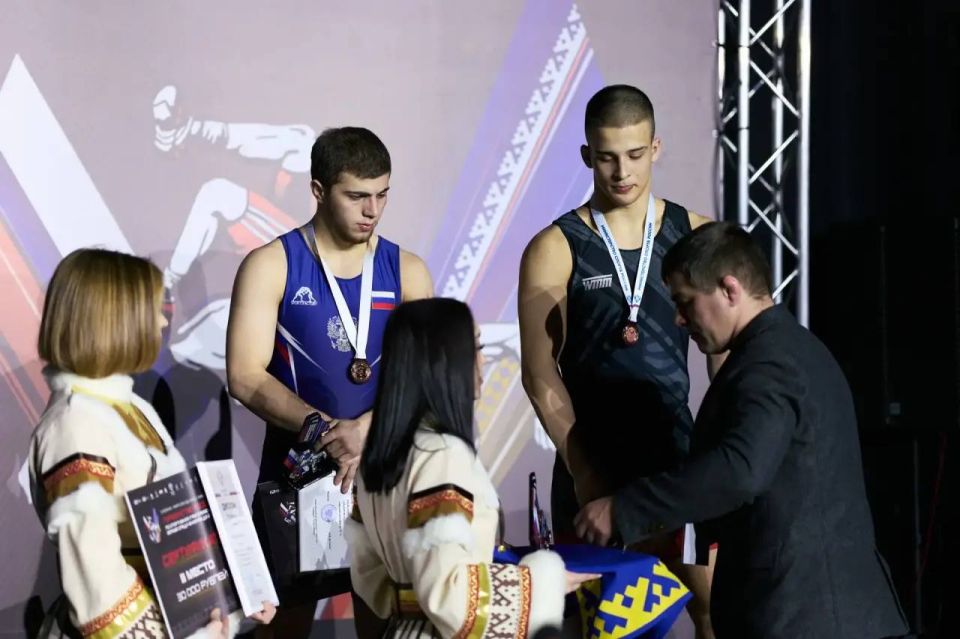 Саратовский борец стал бронзовым призёром Первенства России