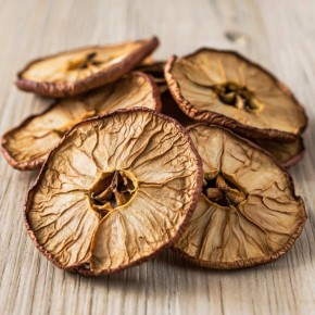 Как правильно сушить яблоки и груши дома: секреты и советы