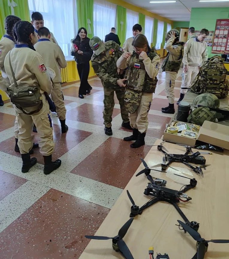 В Безымянском муниципальном образовании впервые состоялась военно-спортивная игра "Зарница БМО - 2026" среди школьных команд