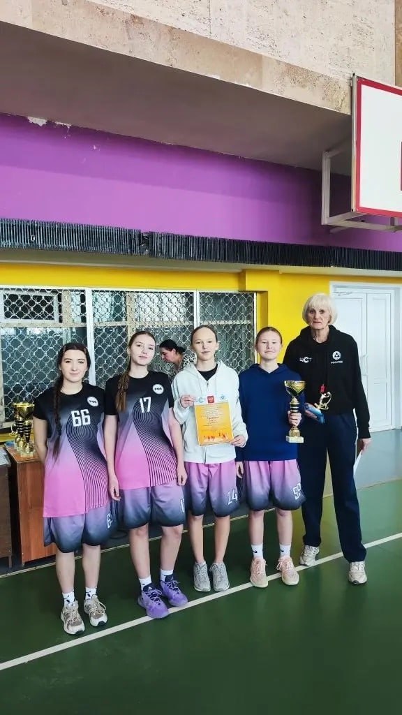 Итоги Всероссийских соревнований "Единая Континентальная Лига 3х3" среди школьников Балаково Итоги Всероссийских соревнований "Единая Континентальная Лига 3х3" среди школьников Балаково