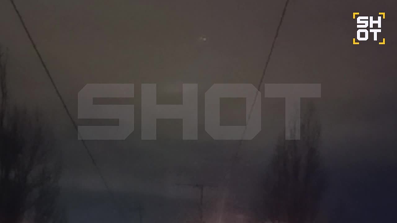 Около 20 взрывов было слышно над Саратовом и Энгельсом