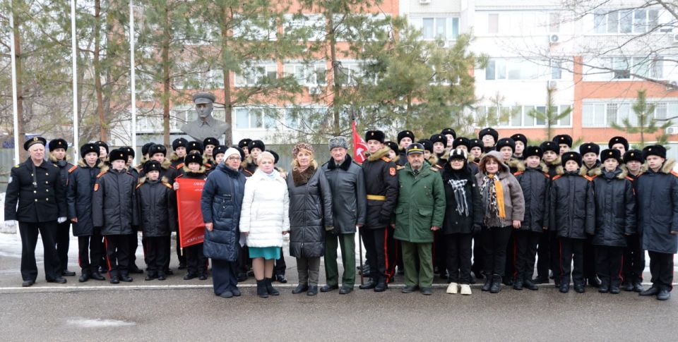 Саратовский педагог награжден медалью «За активную военно-патриотическую работу»