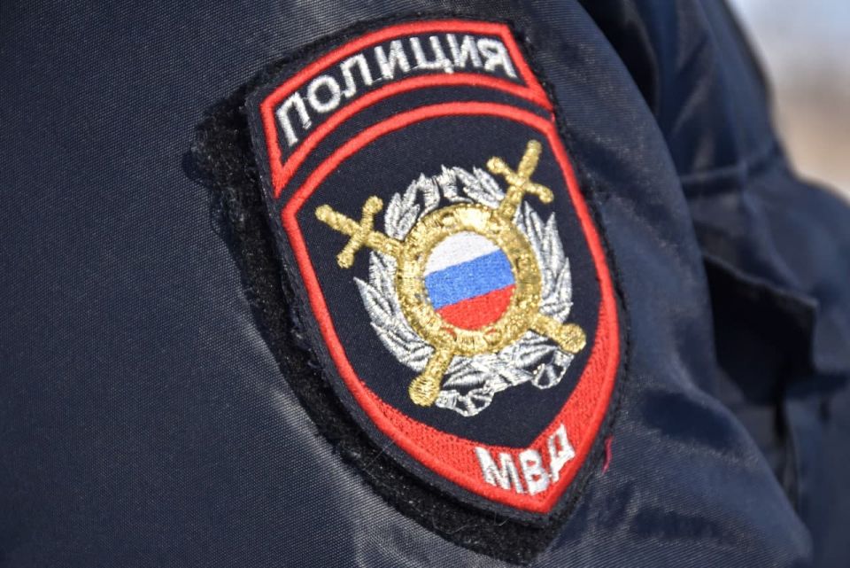 Укусил полицейского в психбольнице: житель Энгельса получил реальный срок