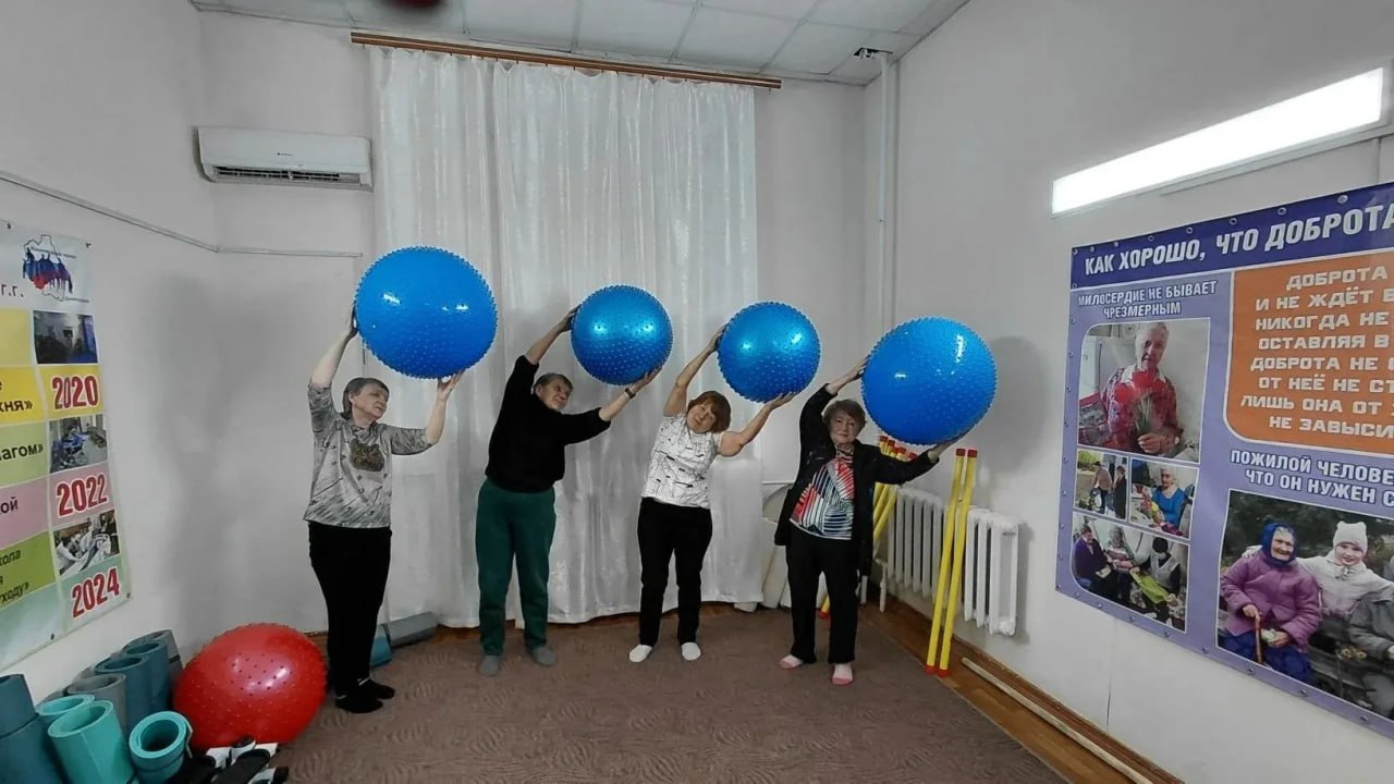 «Активное долголетие»: аткарские старшие проводят жизнь в движении