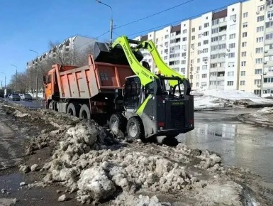 В городе продолжаются плановые работы по благоустройству