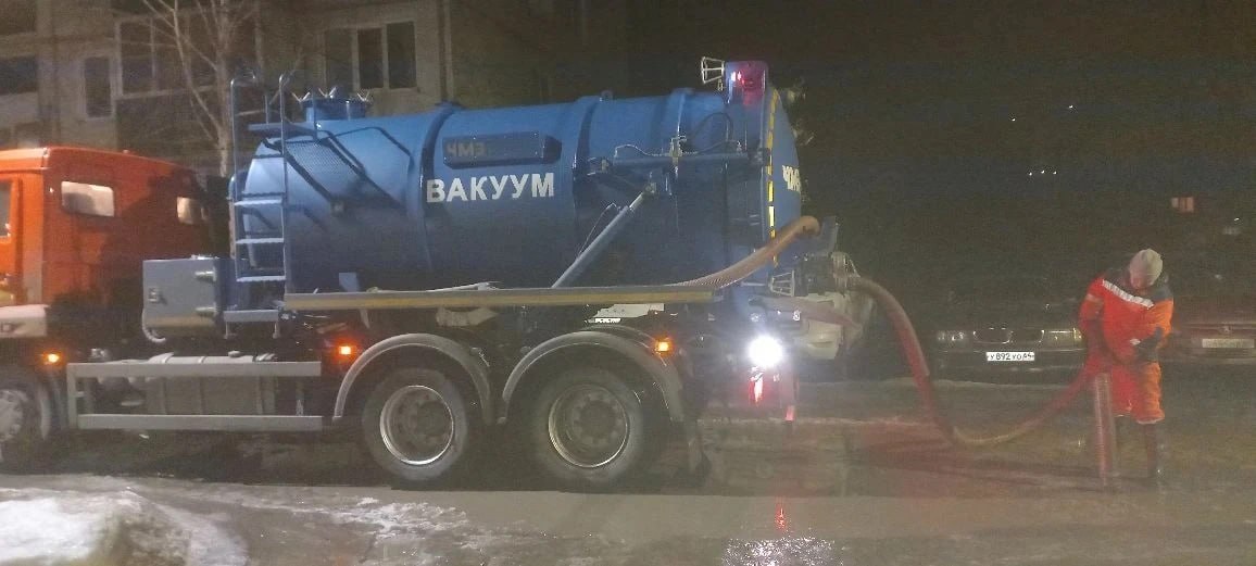 В Балаково продолжаются работы по уборке улиц В Балаково продолжаются работы по уборке улиц