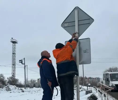 Весна принесла с собой не только тепло, но и старт активных работ по наведению порядка в городе Весна принесла с собой не только тепло, но и старт активных работ по наведению порядка в городе