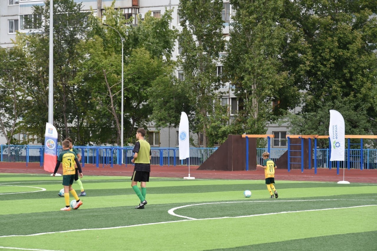 О развитии спорта. В 2025 году за счет выделенных средств из областного бюджета и при софинансировании Балаковского филиала «Апатит» завершено строительство физкультурно-оздоровительного комплекса открытого типа на стадионе... О развитии спорта. В 2025 году за счет выделенных средств из областного бюджета и при софинансировании Балаковского филиала «Апатит» завершено строительство физкультурно-оздоровительного комплекса открытого типа на стадионе...