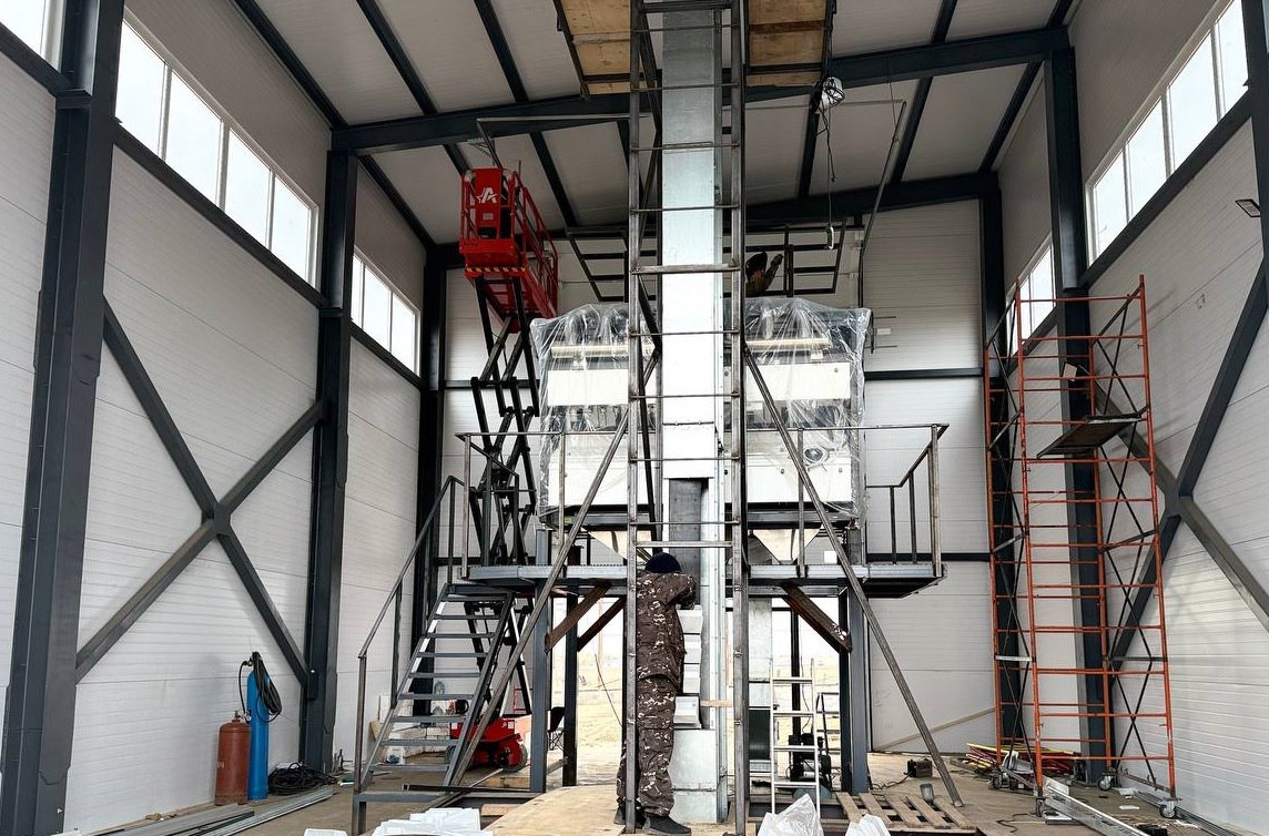 В Краснокутском районе строится современный семяочистительный комплекс