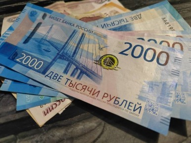 За найденный кошелек 71-летняя саратовчанка получила в "подарок" уголовное дело