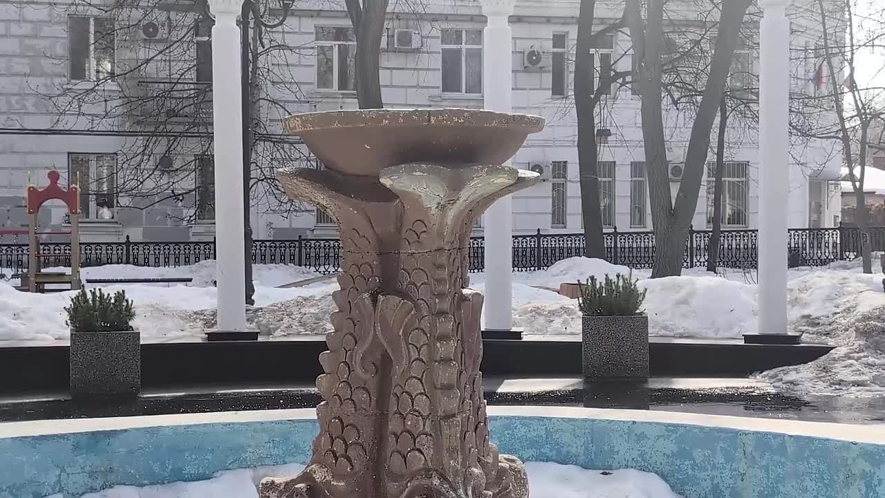 В Волжском районе вместе с председателем комитета ЖКХ и районной администрацией осмотрели сквер Первой учительницы — один из объектов, благоустроенных в прошлом году в рамках федерального проекта «Формирование комфортной...