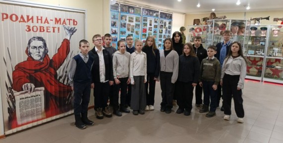 Дошкольники и школьники прикоснулись к истории в музее «Боевой славы»