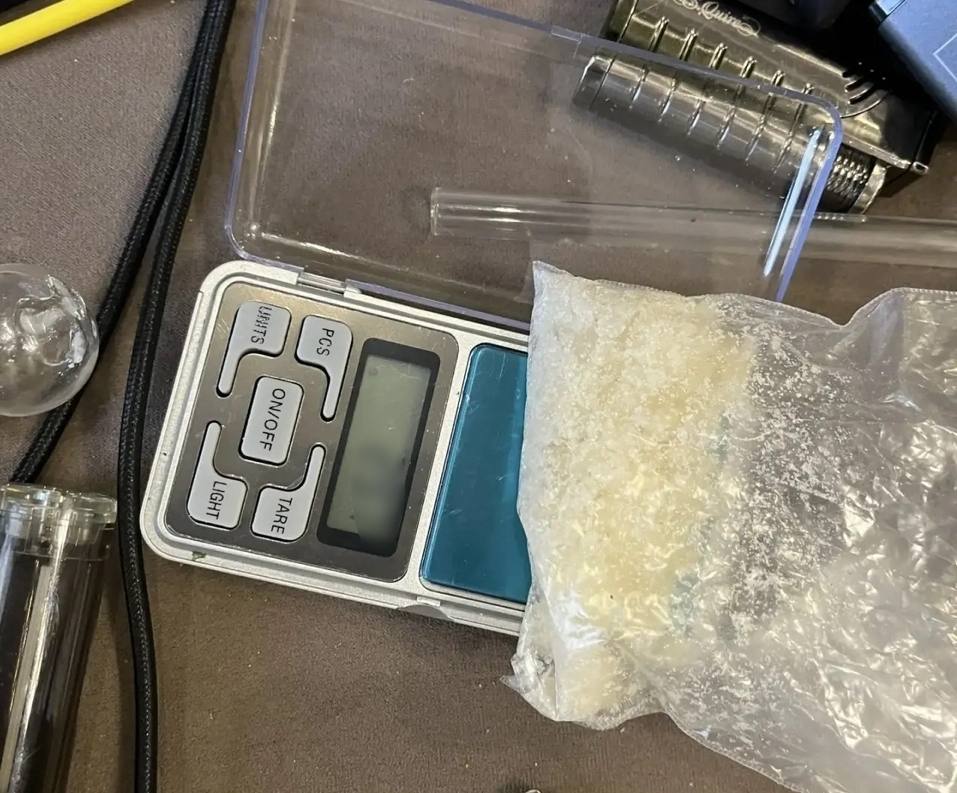 Оперативники наркоконтроля Главка пресекли сбыт метилэфедрона Оперативники наркоконтроля Главка пресекли сбыт метилэфедрона