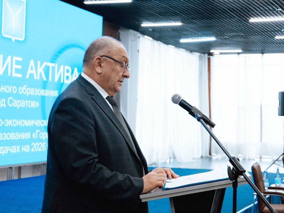 Ранее при поддержке Председателя Государственной Думы Российской Федерации Вячеслава Викторовича Володина в Саратове были реализованы программы ремонта тротуаров, благоустройства дворовых территорий, обновления дворов школ и...