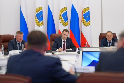 В преддверии ежегодного отчёта губернатора Романа Бусаргина о работе Правительства Саратовской области состоялась серия встреч главы региона с депутатским корпусом