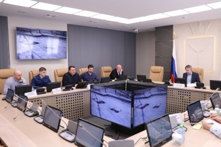 Депутаты раскритиковали чиновников Саратова за плохие дороги и дали поручения