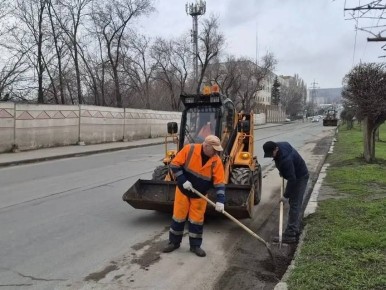 Работы по благоустройству продолжаются