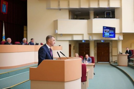 Исполняющий полномочия председателя Саратовской городской Думы Владимир Островский прокомментировал отчет главы региона Романа Бусаргина, представленный сегодня на заседании регионального парламента