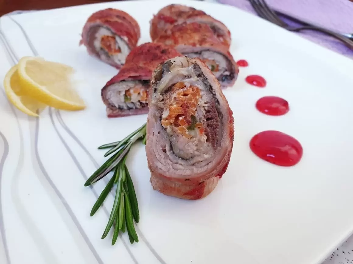 Рыба в беконе: быстрое и изысканное угощение для гурманов