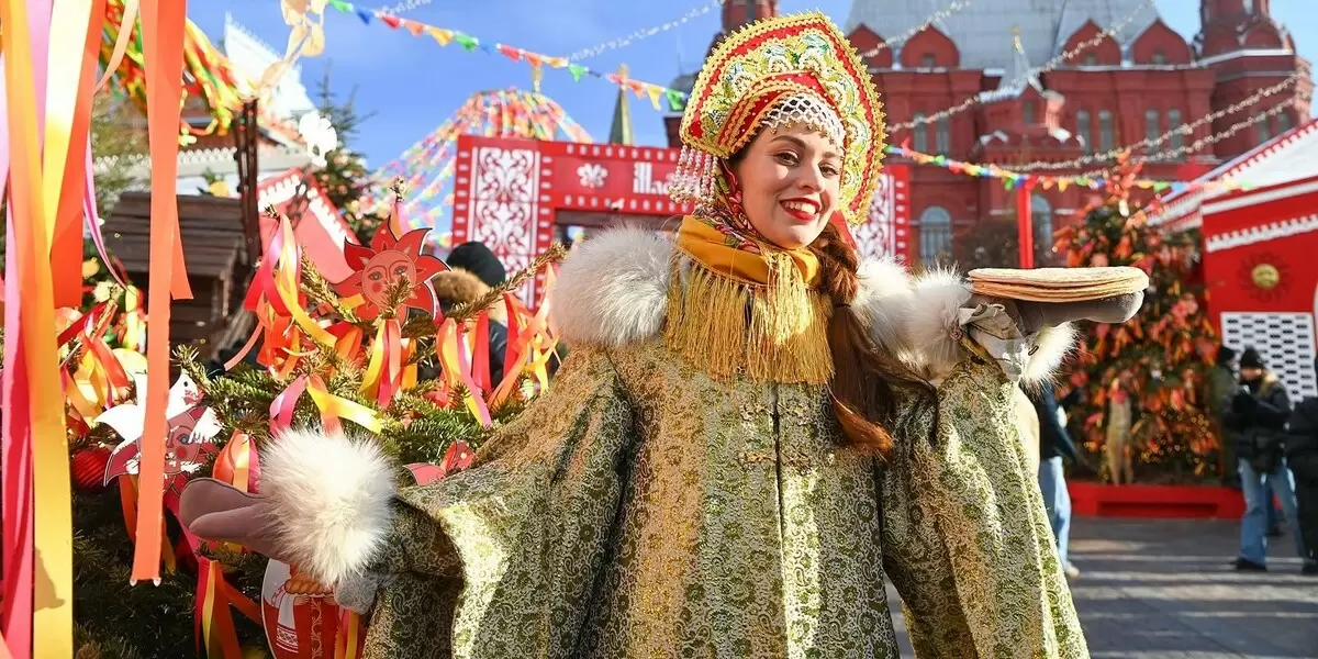 Масленица в разгаре: Москвичи выбрали лучшие блины России