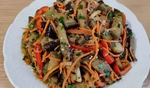 Пикантная закуска с баклажанами: попробуйте хе по корейскому рецепту