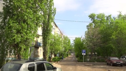 В Энгельсе продолжается дезинфекция открытых территорий, подтопленных в результате аварии на самотечном коллекторе