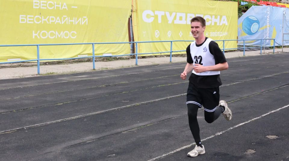 В Саратове на стадионе «Динамо» состоялся чемпионат по легкой атлетике среди полицейских В Саратове на стадионе «Динамо» состоялся чемпионат по легкой атлетике среди полицейских