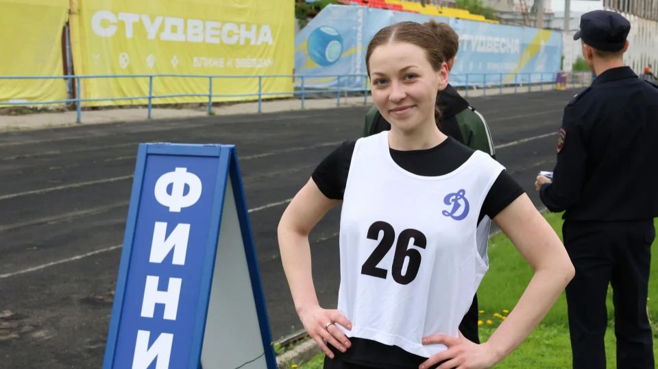В Саратове на стадионе «Динамо» состоялся чемпионат по легкой атлетике среди полицейских В Саратове на стадионе «Динамо» состоялся чемпионат по легкой атлетике среди полицейских