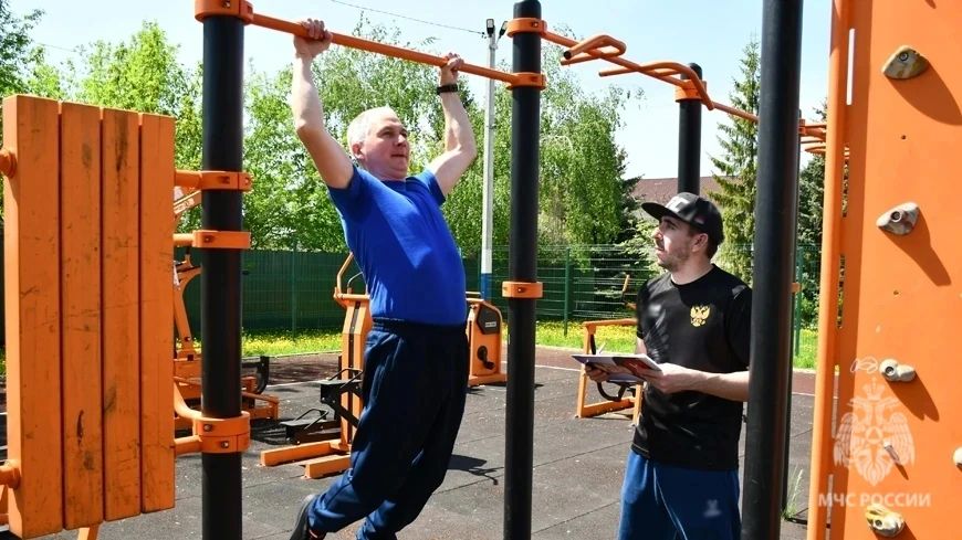 Аткарские пожарные выполнили нормативы ГТО