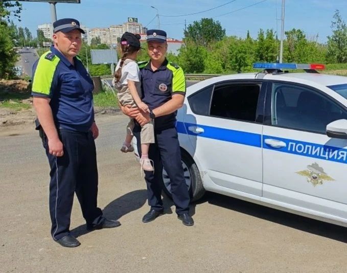 В Саратове 5-летняя девочка сбежала из садика и потерялась