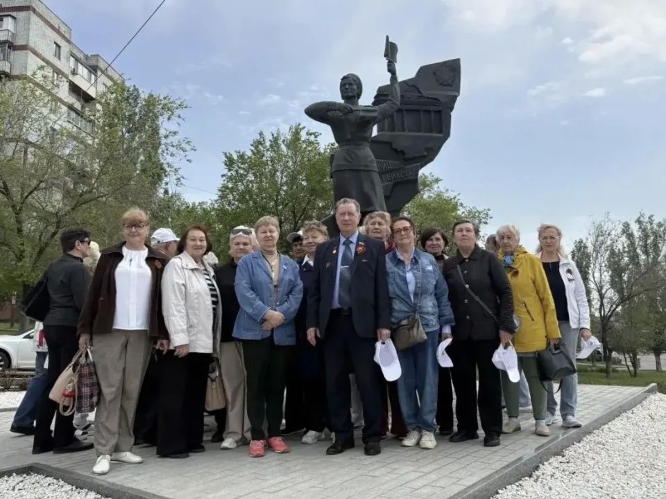 «Школа социальной активности» помогла саратовским ветеранам прикоснуться к истории