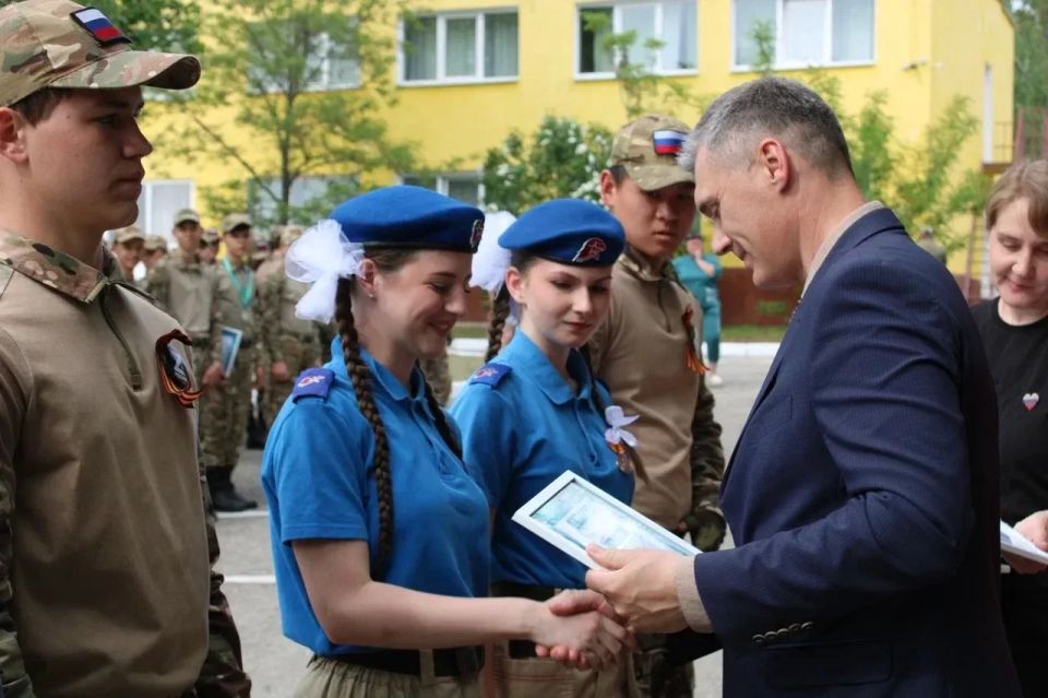Отряд «Расковцы» бронзовые призеры регионального этапа Всероссийской военнопатриотической игры «Зарница 2.0» Отряд «Расковцы» бронзовые призеры регионального этапа Всероссийской военнопатриотической игры «Зарница 2.0»