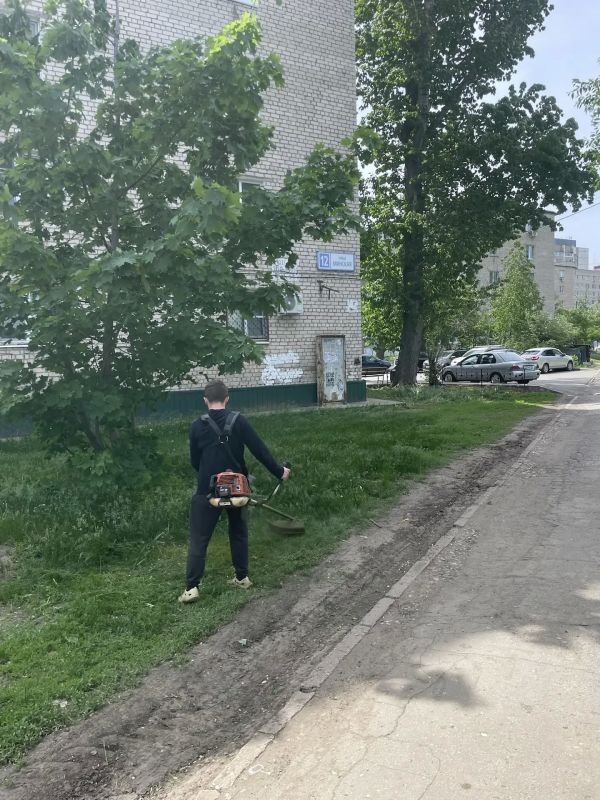 Нанесение разметки, покос, уборка городских улиц Нанесение разметки, покос, уборка городских улиц