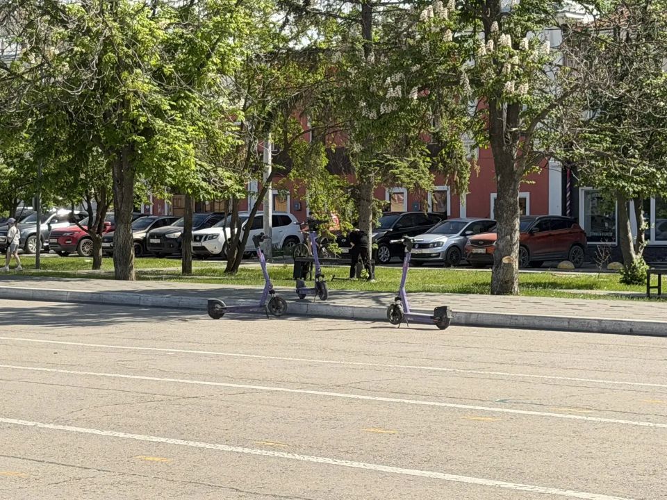 В Энгельсе продолжают ловить нарушителей на самокатах В Энгельсе продолжают ловить нарушителей на самокатах
