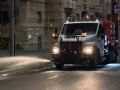 Уборка города. Коммунальные службы осуществляют уборку дорог и тротуаров, мойку остановок, уход за зелеными зонами, подбор мусора, а также ремонт дорожных знаков и ограждений