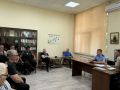 Хвалынский городской прокурор Сергей Силаев организовал встречу с трудовым коллективом АО «Строительные технологии и машины» по вопросам соблюдения трудовых прав граждан