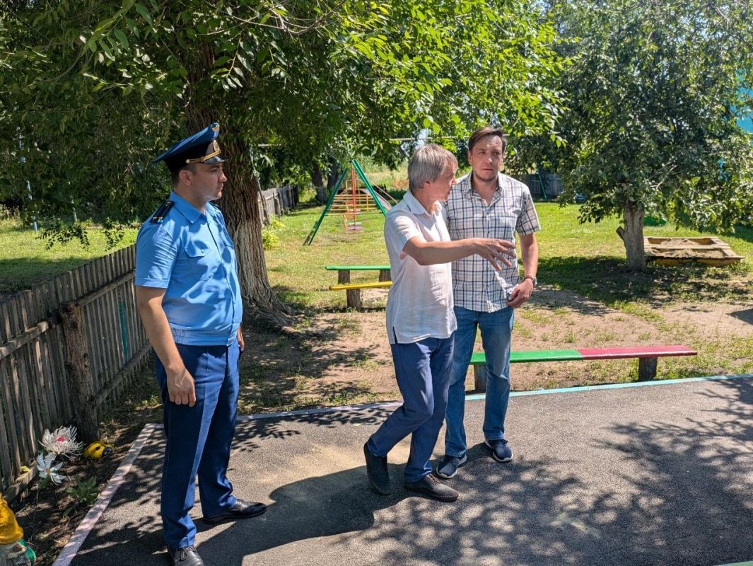 Инспекция на дворы образовательных учреждений сел Вольского района Инспекция на дворы образовательных учреждений сел Вольского района