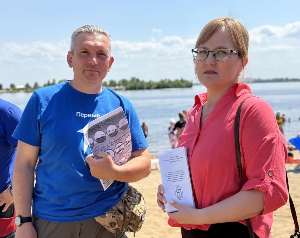 Профилактика на воде: саратовские полицейские и общественники напомнили подросткам правила безопасного поведения у водоемов Профилактика на воде: саратовские полицейские и общественники напомнили подросткам правила безопасного поведения у водоемов