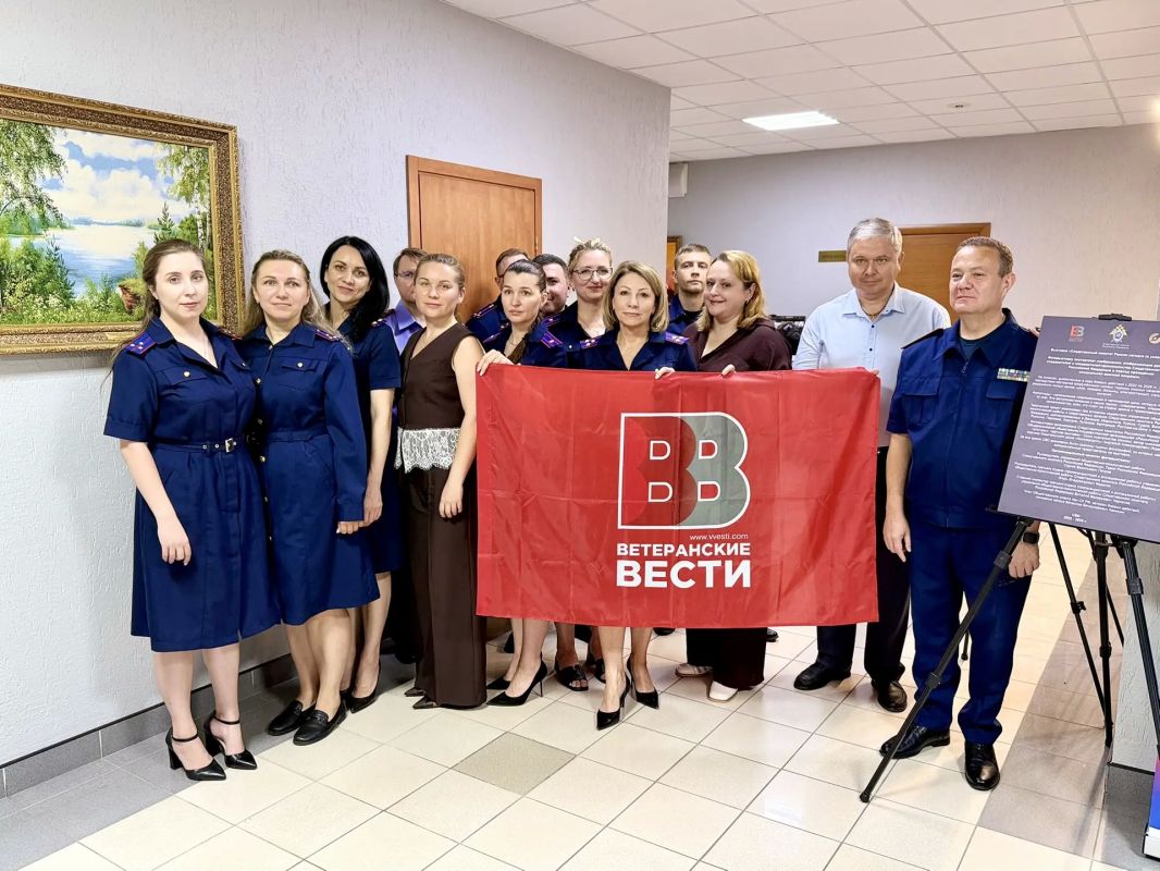 В следственном управлении СК России по Саратовской области состоялось открытие выставки В следственном управлении СК России по Саратовской области состоялось открытие выставки
