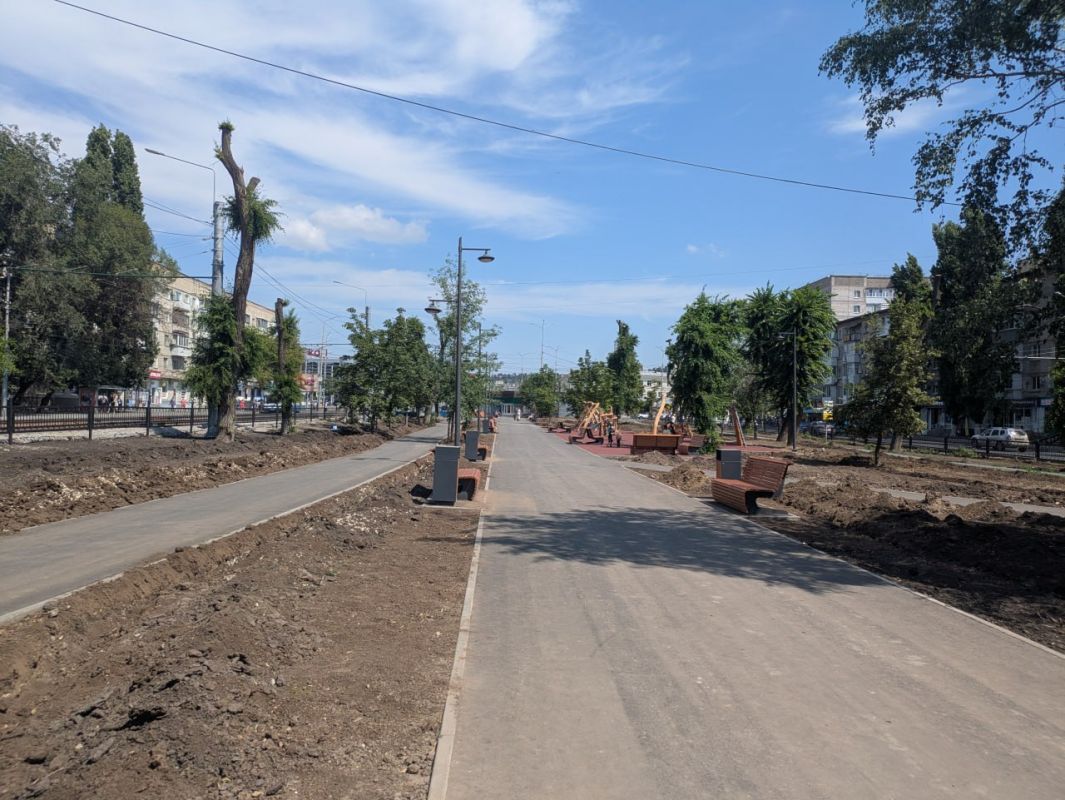Реконструкция сквера на Астраханской: отдых под пеклом Реконструкция сквера на Астраханской: отдых под пеклом
