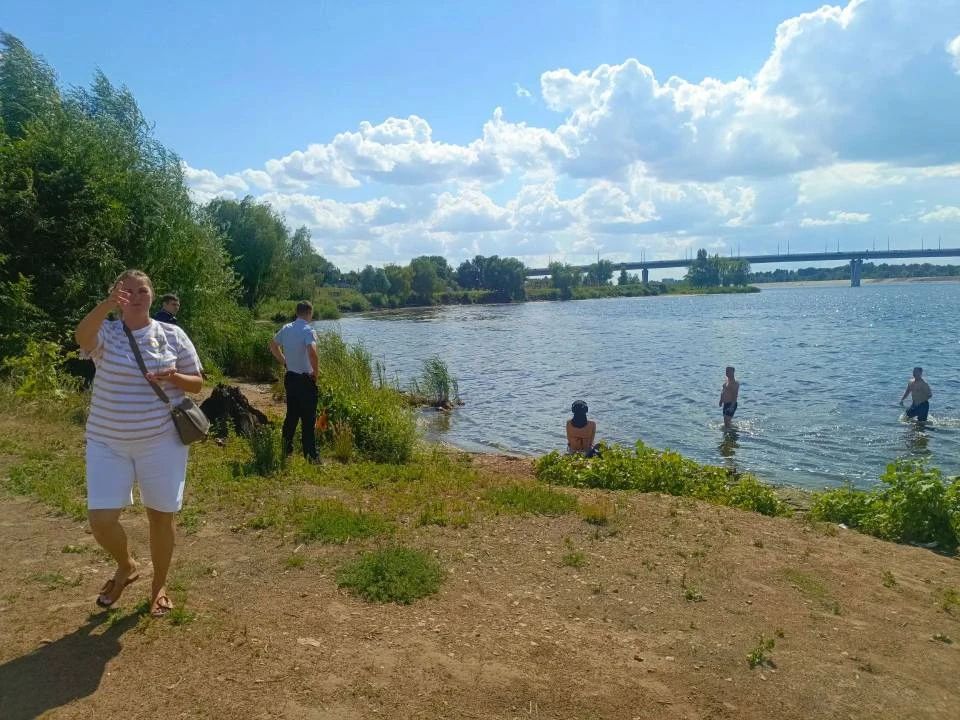 Балаковцам напомнили о правилах поведения на воде Балаковцам напомнили о правилах поведения на воде