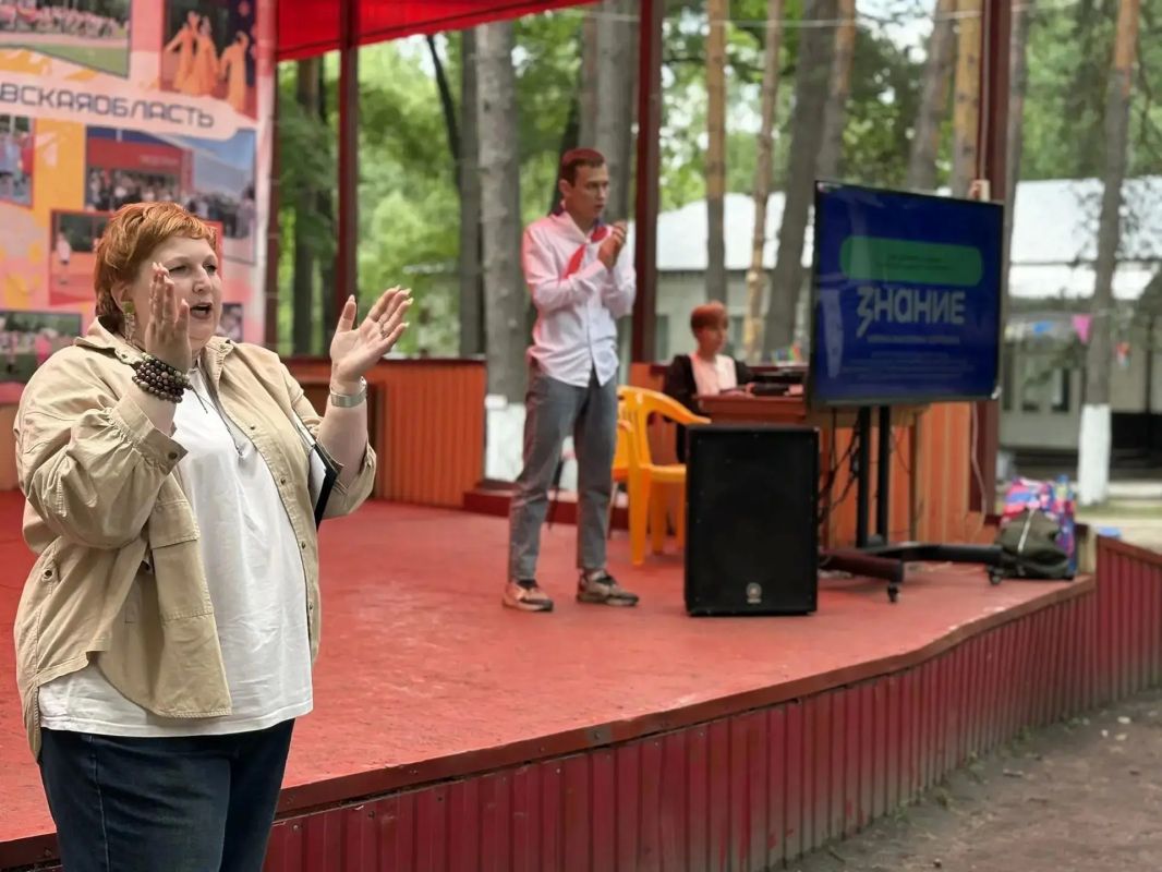 Спорт, наука, патриотизм и здоровье: проект «Каникулы со Знанием» проходит в оздоровительных лагерях Саратовской области Спорт, наука, патриотизм и здоровье: проект «Каникулы со Знанием» проходит в оздоровительных лагерях Саратовской области