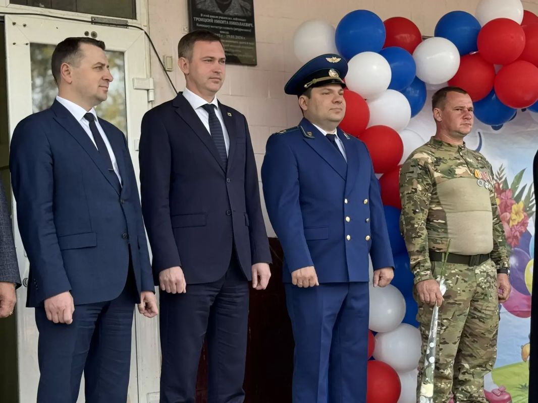 День знаний объединил школы Энгельсского района День знаний объединил школы Энгельсского района
