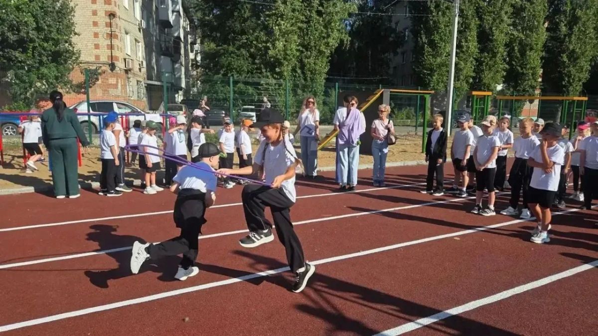 Недавно обновленная спортивная площадка СОШ № 18 им. А. А. Мыльникова стала территорией для состязаний «Игры маленьких чемпионов» Недавно обновленная спортивная площадка СОШ № 18 им. А. А. Мыльникова стала территорией для состязаний «Игры маленьких чемпионов»