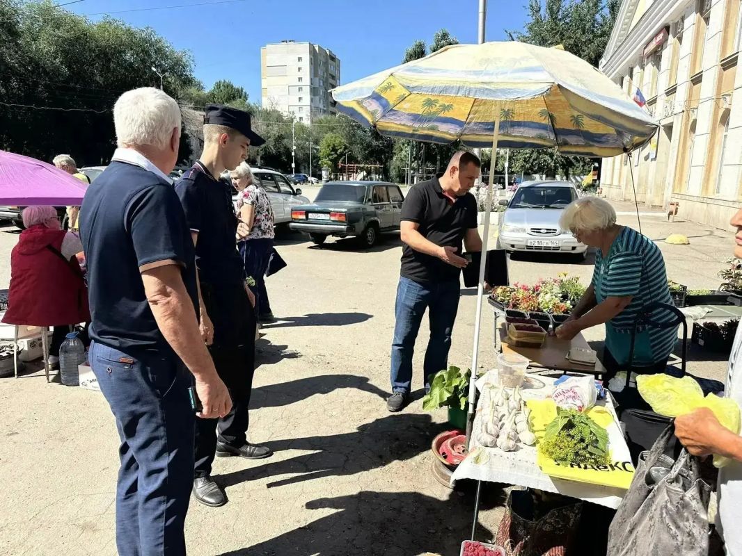 В рамках рабочего совещания подвели итоги работы административной комиссии Энгельсского района за 8 месяцев В рамках рабочего совещания подвели итоги работы административной комиссии Энгельсского района за 8 месяцев