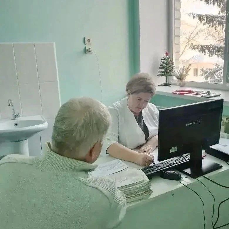 Продолжаются выездные приемы в районных больницах Продолжаются выездные приемы в районных больницах